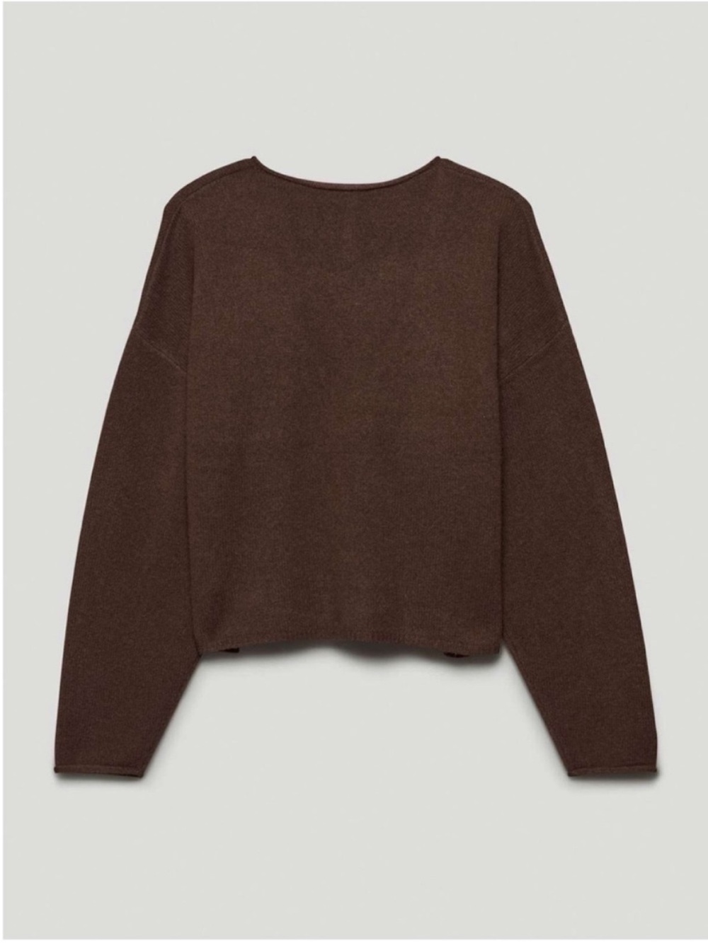The Group by Babaton LUXE CASHMERE V-NECK SWEATER - Picture 3 of 10